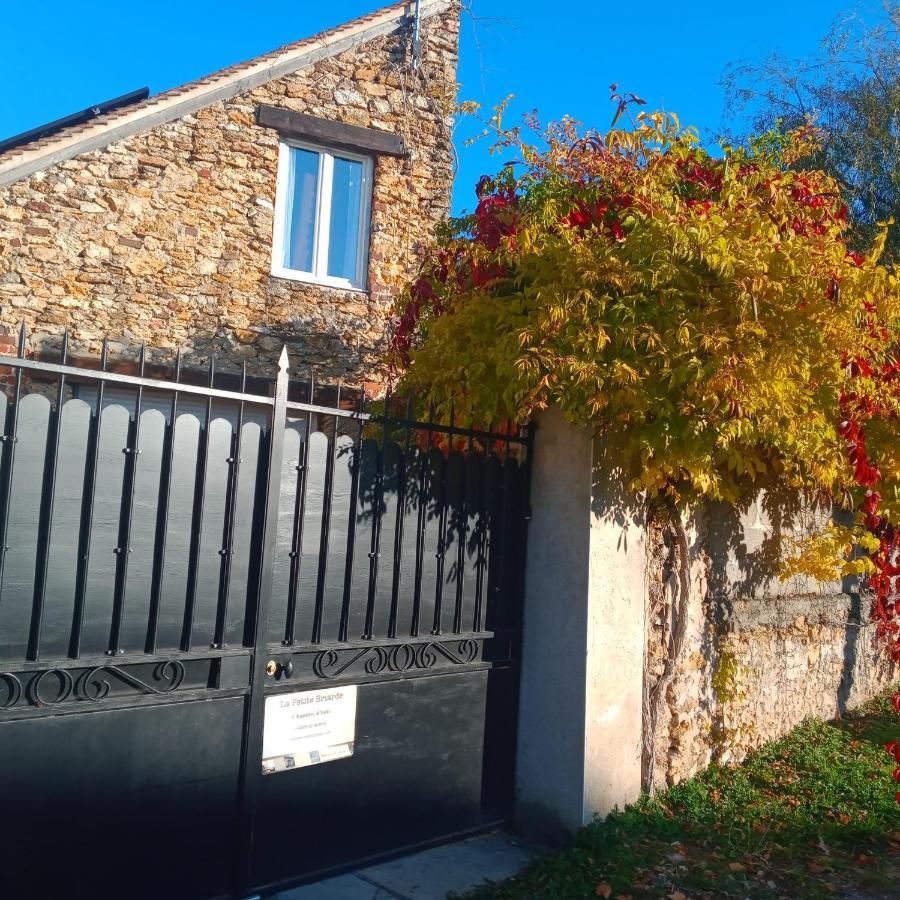 La Briarde Triple Pdj Bed & Breakfast Boissy-le-Chatel Eksteriør bilde